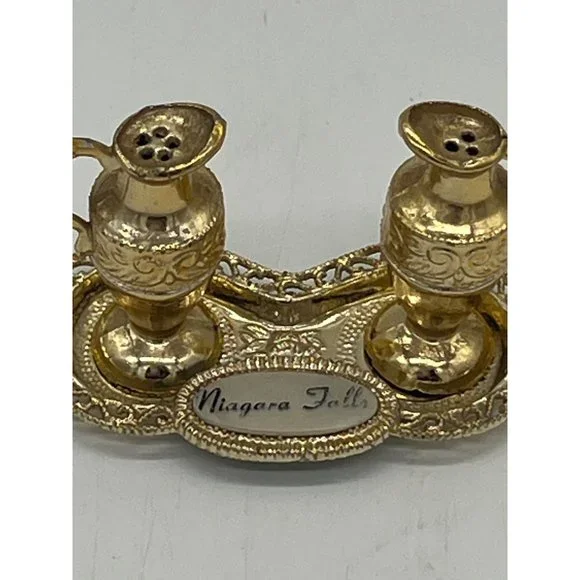 Mini Niagra Falls Souvenir Elegant Jar Salt and Pepper Shakers w/Tray - Picture 4 of 6